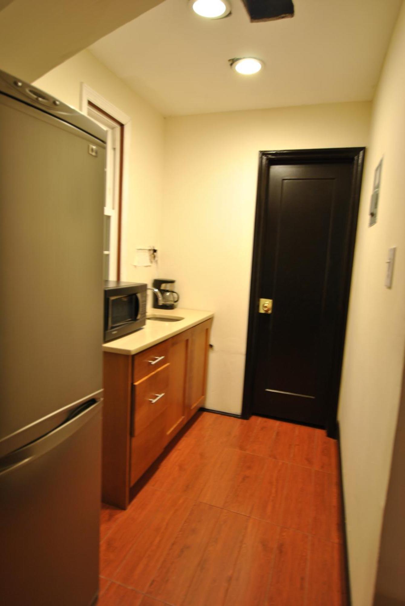Ewr Airport Multilevel Guest House Room With 2-3 Beds Newark Kültér fotó